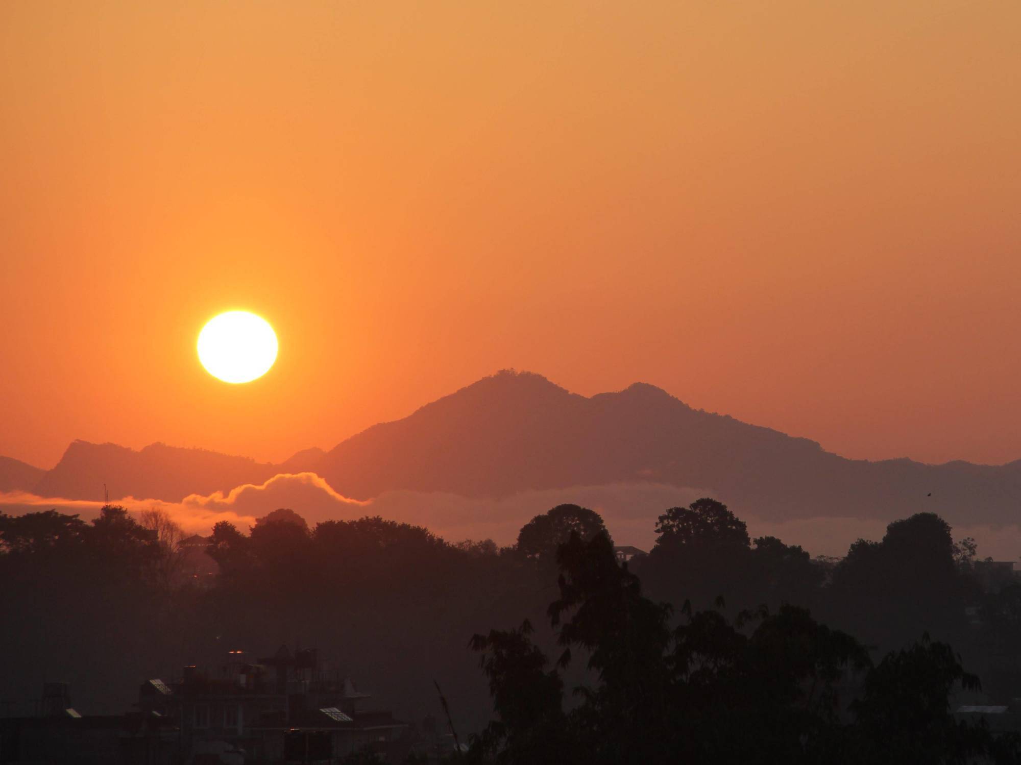 Hotel Tara Pokhara Buitenkant foto